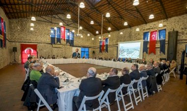 İzmir'in "Lordlar Kamarası" İEKKK İçin Büyük İmtihan Günü Geldi Çattı