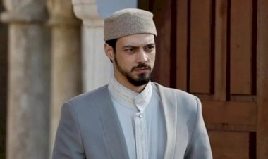 Mert Yazıcıoğlu ile Kerem Bürsin'in tekne tatili