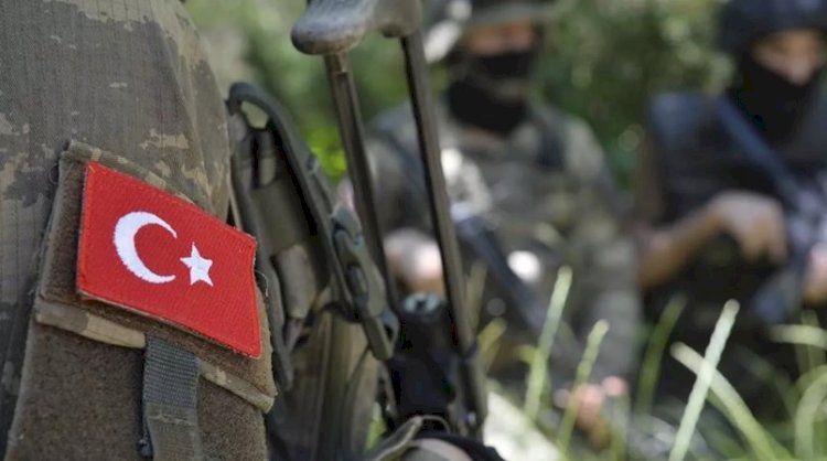 Pençe Kilit Bölgesinde 1 asker ve 1 korucu şehit oldu