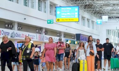 Alman turizm devi iflas etti