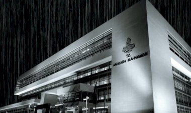 AYM’nin KHK iptali tartışma yarattı: Cumhurbaşkanlığı esas bakımından iptal olmadığını söylerken, CHP’den istifa çağrısı geldi