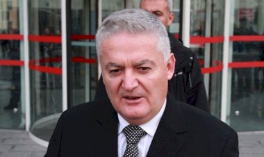 Ahmet Zeki Üçok'tan OYAK'a İlişkin Yeni Açıklama: "Geçen Yıl 3 Albay Arkadaşımızı Dövdüler"