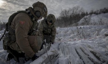 Ukrayna, yurt dışında yaşayan Ukraynalı erkekleri askere almaya hazırlanıyor
