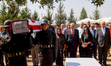 Kayıp Şehit Eşref Salih, Tuzla’da toprağa verildi