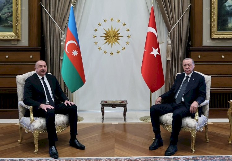 Cumhurbaşkanı Erdoğan ve Azerbaycan Cumhurbaşkanı Aliyev Cumhurbaşkanlığı Külliyesi’nde Buluştu