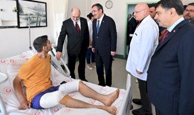 Cevdet Yılmaz'dan GATA'da Tedavi Gören Kahraman Gazilere Ziyaret