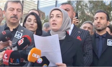 Ayşe Ateş'ten sanık avukatlarının savunmasına tepki: Mariana Çukuru bile bu kadar derin değil