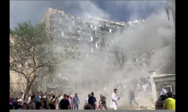 Ukrayna Kyiv'deki Çocuk Hastanesi "Ohmatdyt" Hedef Alındı