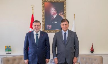 İzmir'de Önemli Buluşma