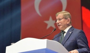 Davutoğlu: Türkiye'de hukuk işlemezse herkes rövanşizm tehlikesi karşısında