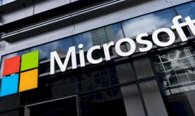 Dünya genelindeki Microsoft kullanıcıları bankaları, hastaneleri, havayollarını ve medyayı etkileyen yaygın kesintiler bildiriyor