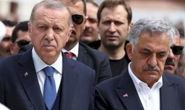 AKP'li Hayati Yazıcı'nın Oğlu Dijital Bankacılık Lisansını Aldı
