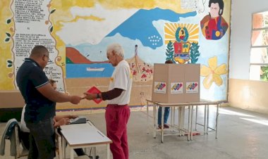Venezuela Pazar günü sandığa gidiyor