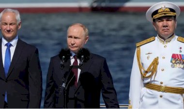 Putin'den ABD'ye Almanya ve yeni füze krizi uyarısı
