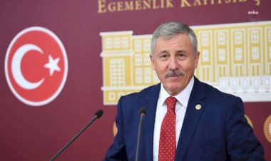 Selçuk Özdağ’dan Cumhurbaşkanlığı Hükümet Sistemine Sert Eleştiri: "Halkımızın Şeffaf Bir Yönetime İhtiyacı Var"