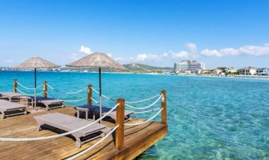 Çeşme'de Unutulmaz Bir Tatil İçin En İyi Mekanlar ve Aktiviteler
