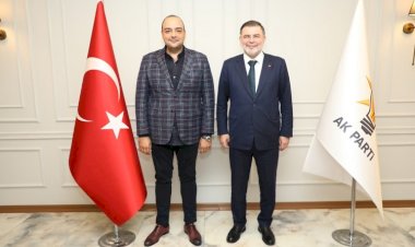 AK Parti İzmir Teşkilatı'nda Görev Değişimi