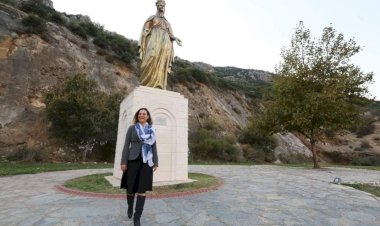 Efes Selçuk Belediye Başkanı Filiz Ceritoğlu Sengel’den Meryem Ana Mesajı: Barış ve Kardeşlik Dileği