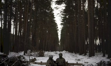 Ukrayna'dan Belarus'a Uyarı: 'Moskova'nın Baskısıyla Trajik Hatalar Yapmayın'
