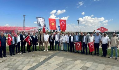 Törerle Mücadele Vatanseverleri Derneği’nden Malazgirt’te Tarihi Çıkartma