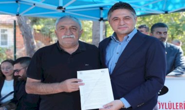 Aliağa’da 45 Yıllık Mülkiyet Sorunu Çözülüyor: Cici Sokak Hak Sahipleri Tapularına Kavuşuyor