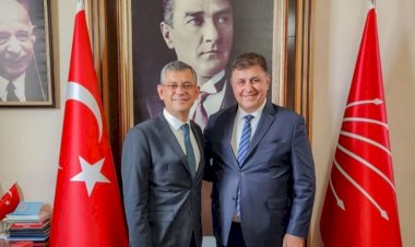 Özel: Cemil Tugay Türkiye’nin En İyisi - İmamoğlu ve Yavaş'ı Yok Saydı