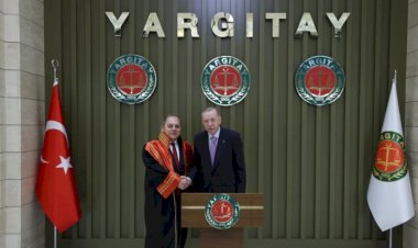 Erdoğan Yeni Anayasa İçin  Önyargılar En Büyük Engel  Dedi, Yargıtay Başkanı  Milli Hukuk Vurgusu Yaptı