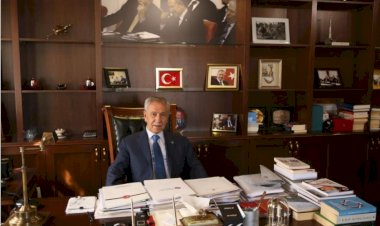 Bülent Arınç’tan Adalet Vurgusu: Geciken Adalet, Zulümdür