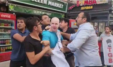İzmir'de ABD Askerine Çuval Eylemi: Anti-Emperyalizm mi, Sadece Gösteriş mi?