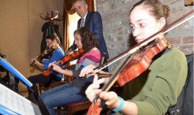 Liyakatsizlik ve Ehliyetsizlik Ülkeyi Zor Duruma Sokuyor: Konservatuvarlardan Devlete Kadar Yayılan Sorunlar