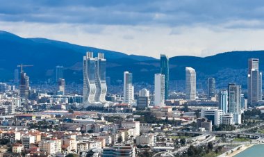İzmir Para Kulübü: Büyük Fırsatların Kapısını Aralayın!