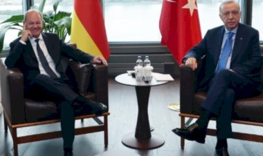 Almanya Başbakanı'ndan Erdoğan'a Soğuk Duş: Türk Kaçak Akını Durmalı!