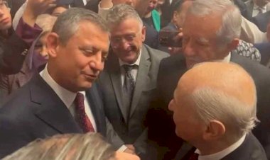 Öcalan'dan 'Açılım' Çağrısı ve 'İç Cephe' Vurgusu: Türkiye'de Siyaset Yeni Bir Döneme mi Giriyor?