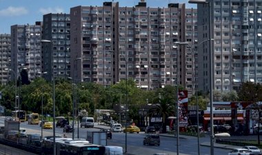 Kirada Kayıt Dışı Deprem: 'Ya Kiraya Zam Yaparım, Ya da Evi Boşaltırsın'