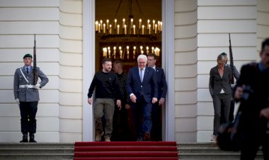 Zelenskyy'den Almanya'ya Teşekkür: Avrupa'nın Lideri Olarak Yanımızda Duruyorsunuz