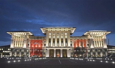 Külliye'de Büyük Öfke: Gündem Numan Kurtulmuş ve Anayasa Tartışması