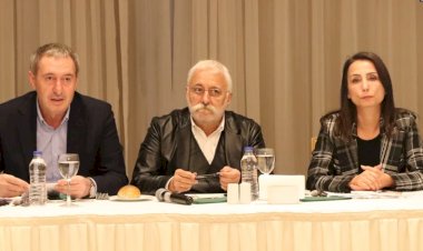 DEM Parti, Öcalan’ı adres gösterdi: Biz PKK’lı değiliz, PKK’ya silah bırak diyemeyiz