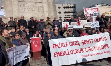 Emekli Assubaylardan Tazminat ve Ek Gösterge Talepleri: Geçinemiyoruz!