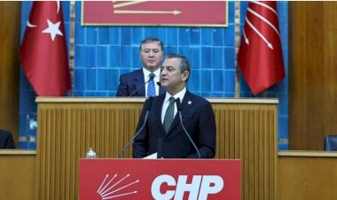 Son Dakika! Özgür Özel'den Bahçeli'ye İlk Yanıt: El Yükseltiyorum Devlet Bey, Hodri Meydan!
