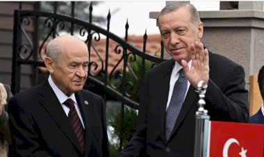 Figen Çalıkuşu'ndan Çarpıcı Analiz: Türkiye Yeni Bir Döneme Mi Giriyor?