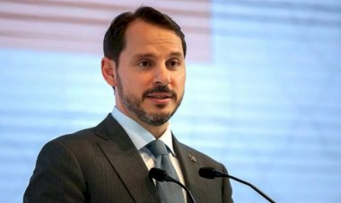 Devlet Bürokrasisinde Berat Albayrak Etkisi Tartışmaları: Kış Saati Uygulaması ve Enerji Tasarrufu Üzerine Bir Analiz