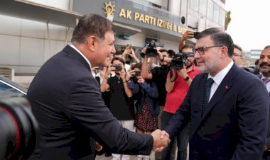 İzmir’de Ezber Bozan İş Birliği: Bilal Saygılı ve Cemil Tugay İzmir İçin Kolları Sıvadı