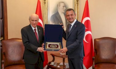 Yeni Türkiye’nin Eşiğinde: Bahçeli’nin Stratejisi ve Yeniden Diriliş Planı