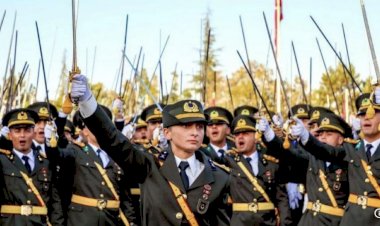 Atatürk'e Bağlılık Suç Değildir! Teğmenlerin İhraç Edileceği İddialarına Büyük Tepki