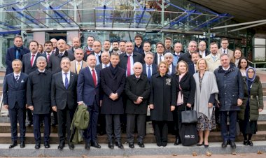 Anayasa Mahkemesi Heyeti, Strazburg’da AİHM’i Ziyaret Etti