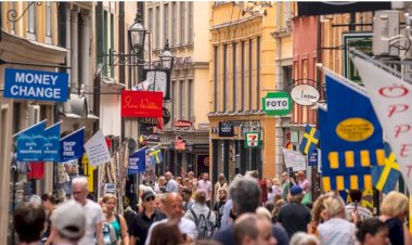 İsveç ve Finlandiya'dan Halka Savaşa Hazırlık Çağrısı