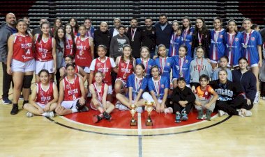 Kepez Namağlup Şampiyon: Antalya’da Çifte Başarı!