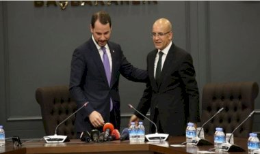 Berat Albayrak mı, Mehmet Şimşek mi? Türkiye Ekonomisinin Yol Ayrımı