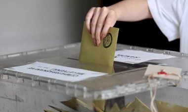 Son Anket, Siyasetin Nabzını Yeniden Tuttu: Parti Sıralamalarındaki Sürpriz Değişiklikler