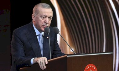 CHP Neden Kazanıyor? AK Parti Hâlâ Nasıl Oy Alıyor?